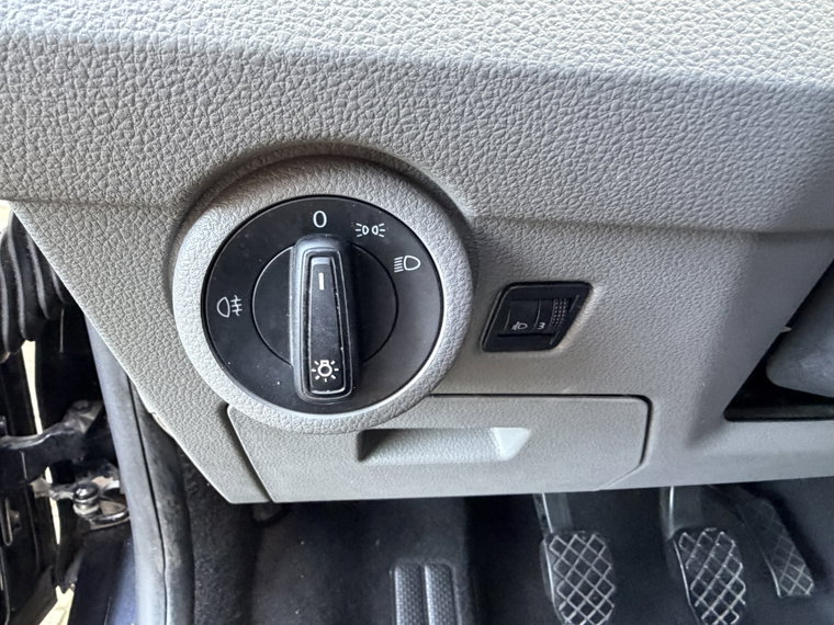 Vehicle Image 41