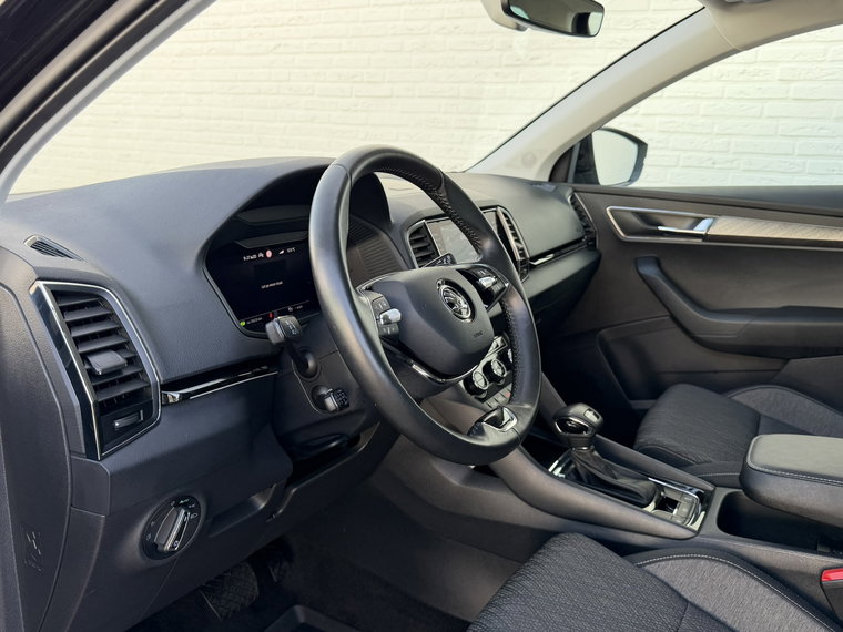 Vehicle Image 35
