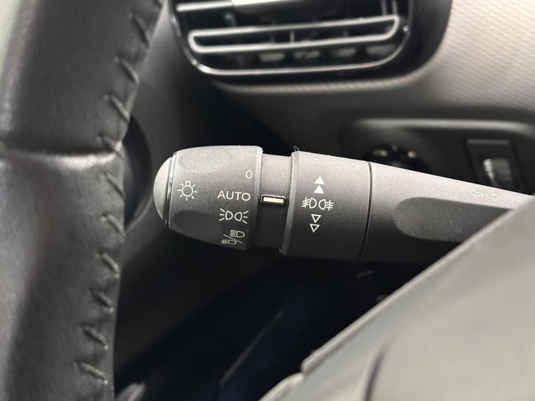 Vehicle Image 27