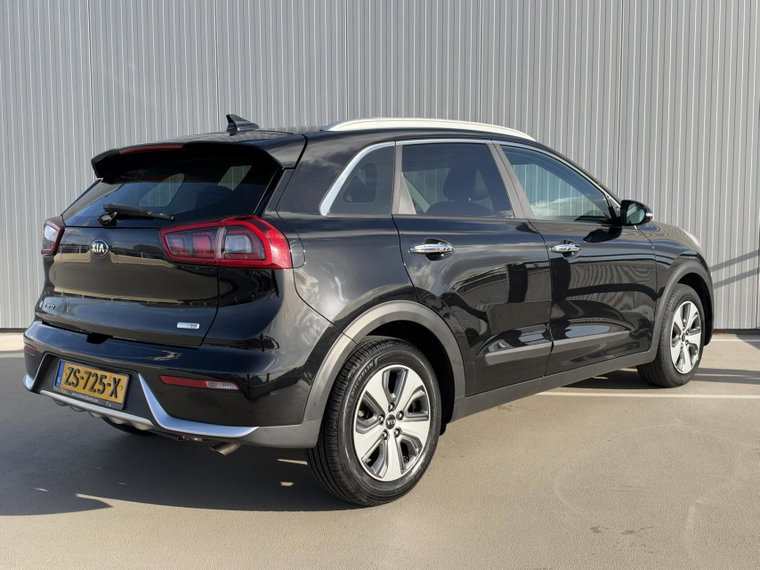 Vehicle Image 36