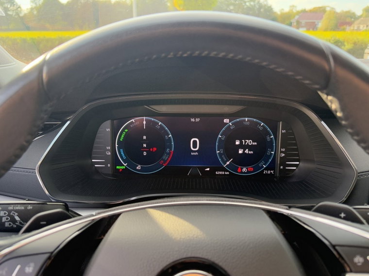 Vehicle Image 16