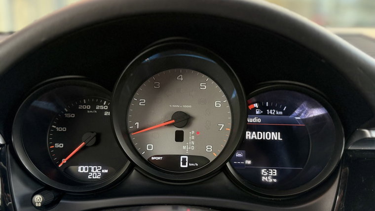 Vehicle Image 14