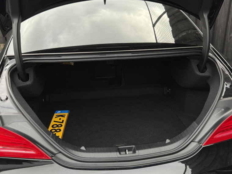Vehicle Image 39