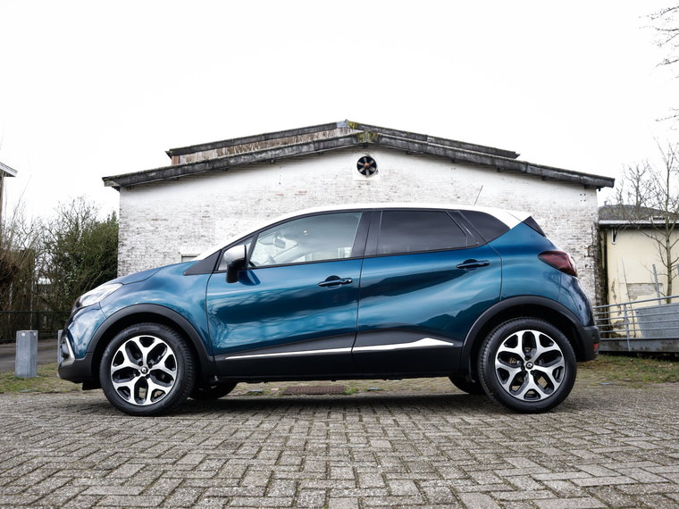Vehicle Image 42