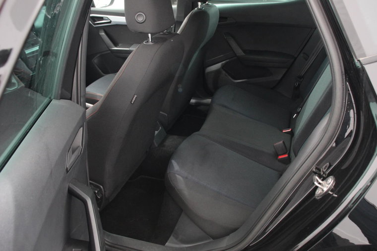 Vehicle Image 23