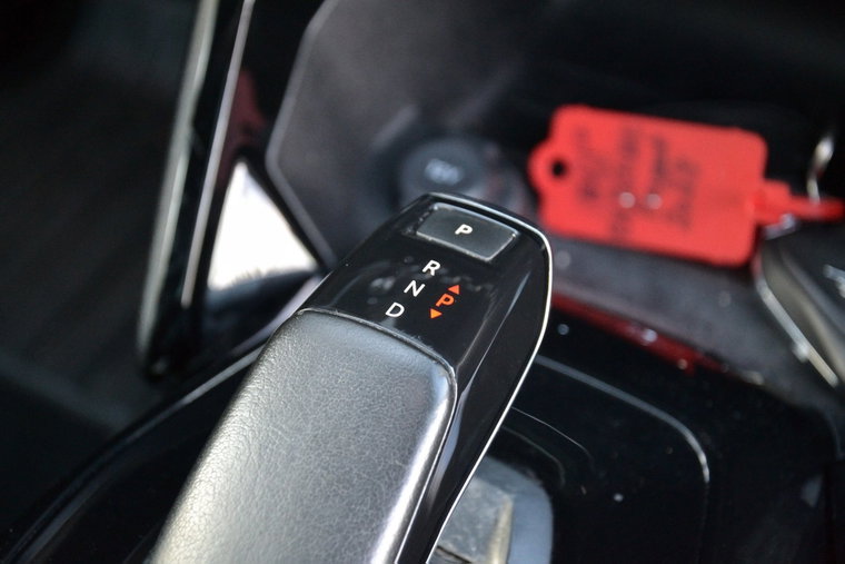 Vehicle Image 19
