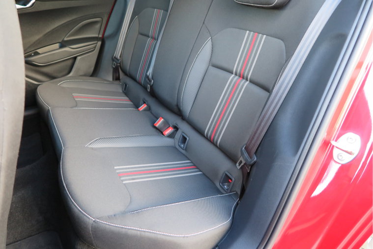 Vehicle Image 30
