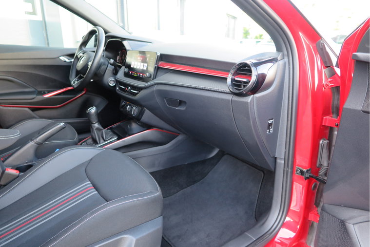 Vehicle Image 35