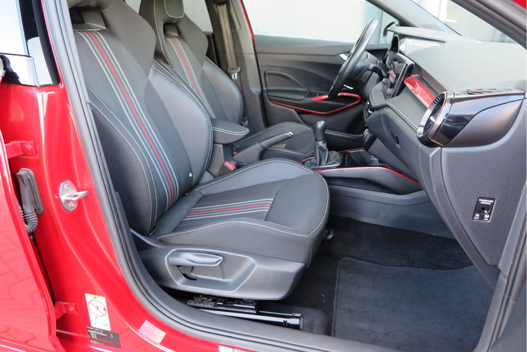 Vehicle Image 37