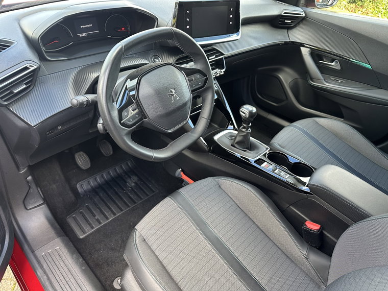 Vehicle Image 22