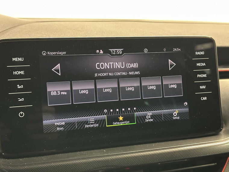 Vehicle Image 37