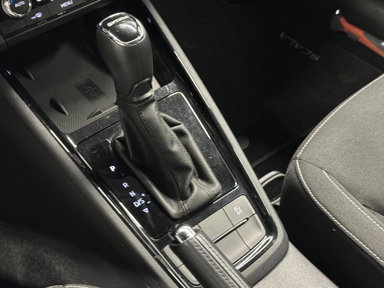 Vehicle Image 39