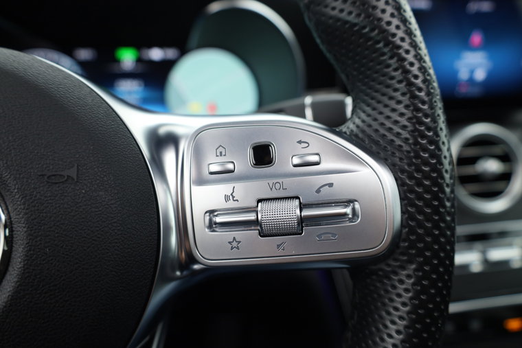 Vehicle Image 22