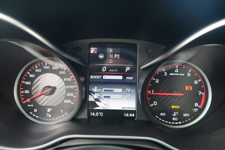 Vehicle Image 36