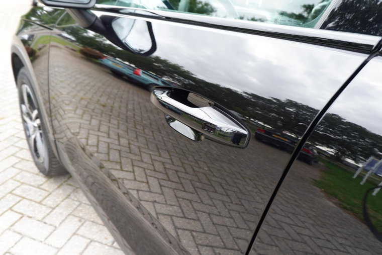 Vehicle Image 33
