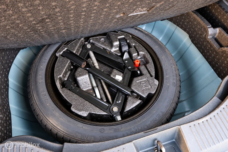 Vehicle Image 39