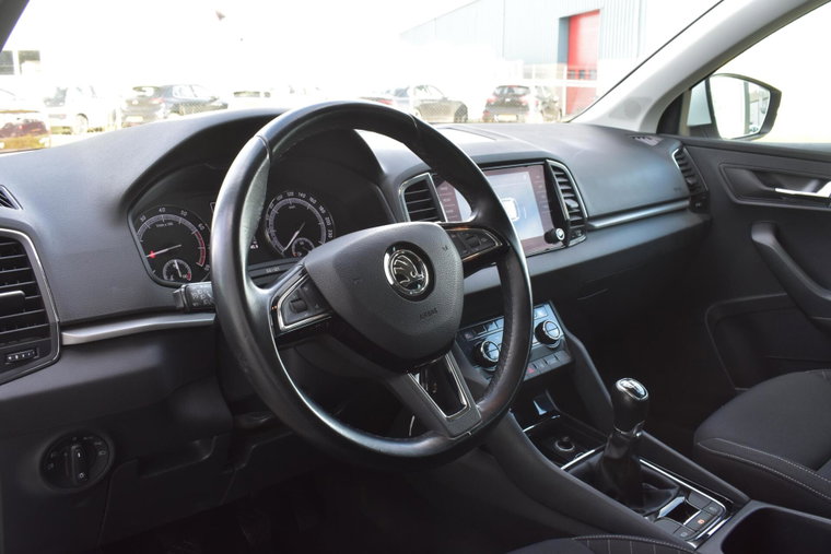 Vehicle Image 7