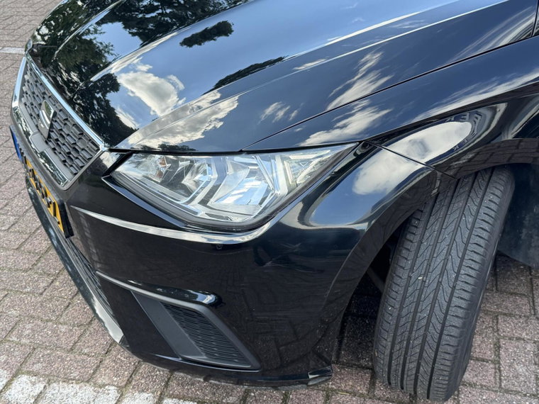 Vehicle Image 22