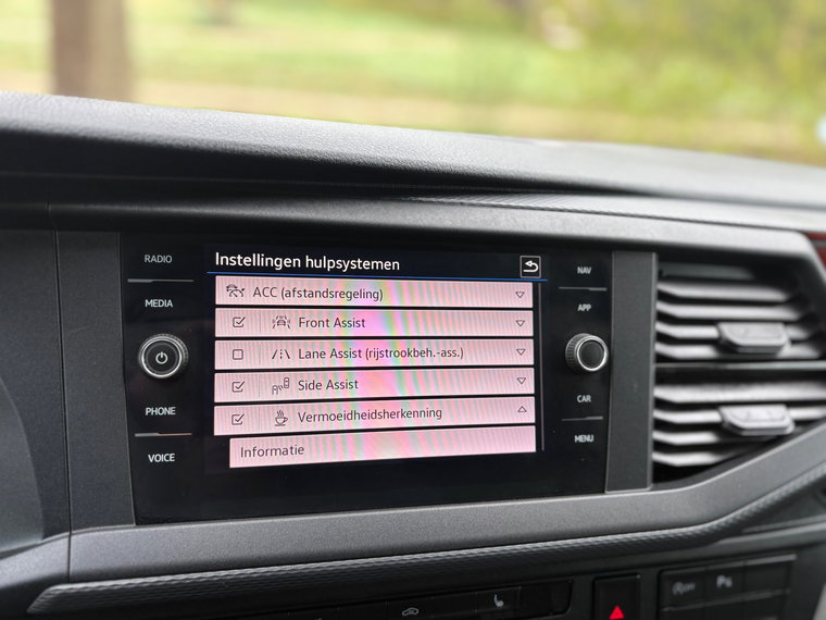 Vehicle Image 30