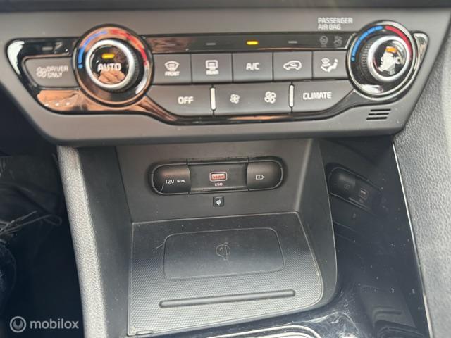 Vehicle Image 27