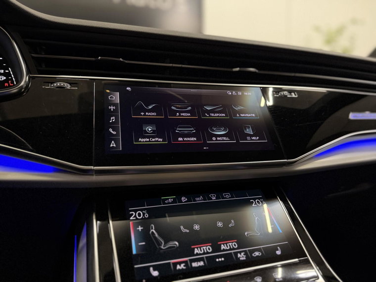 Vehicle Image 36