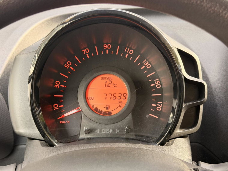 Vehicle Image 19