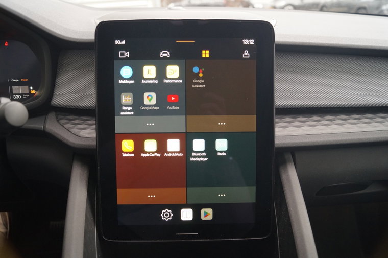Vehicle Image 13
