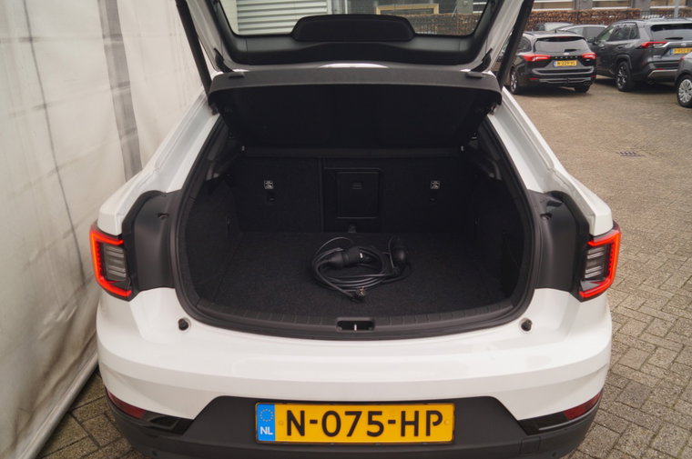 Vehicle Image 33