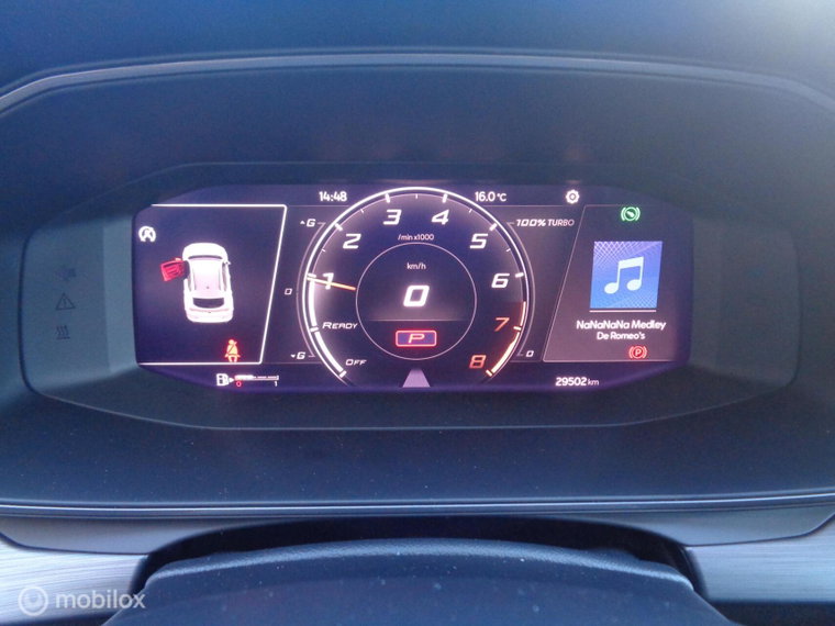 Vehicle Image 25