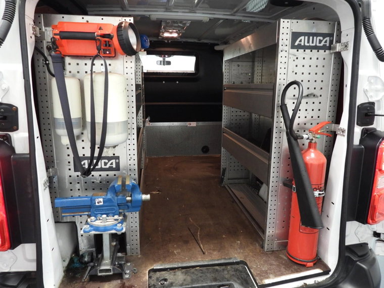Vehicle Image 14