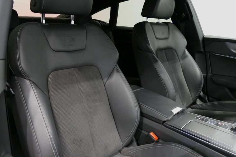 Vehicle Image 31