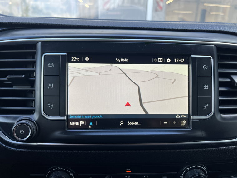 Vehicle Image 36