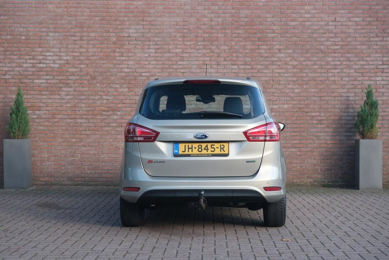 Vehicle Image 31