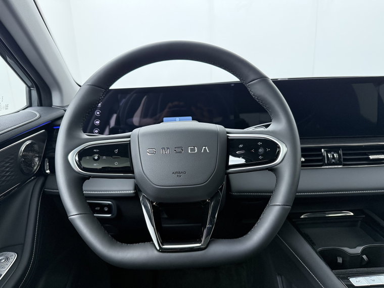 Vehicle Image 38