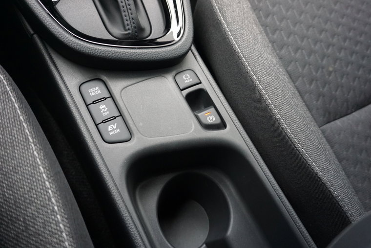 Vehicle Image 23