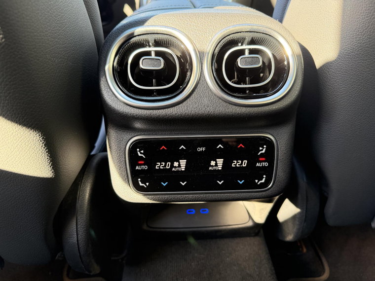 Vehicle Image 48