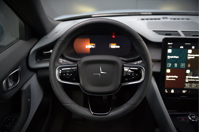 Vehicle Image 32