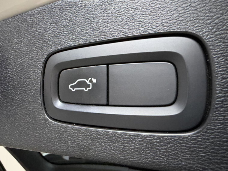 Vehicle Image 51