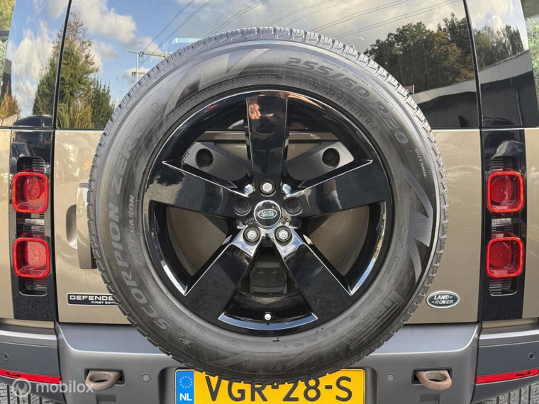 Vehicle Image 24