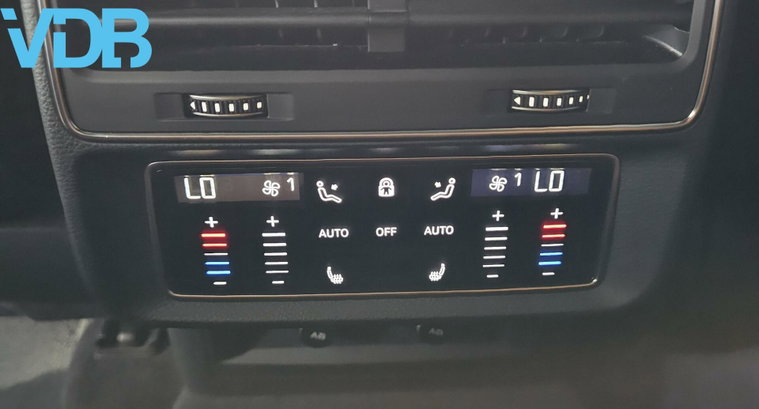 Vehicle Image 27