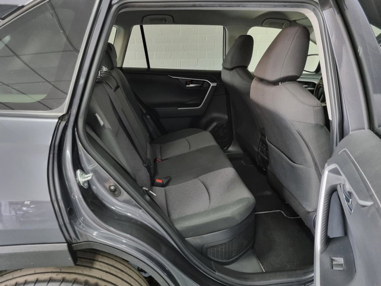 Vehicle Image 22