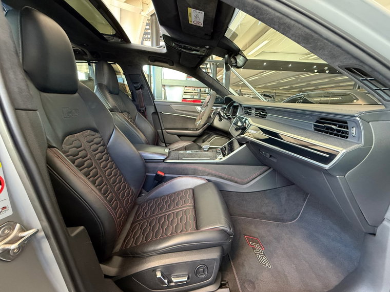 Vehicle Image 45