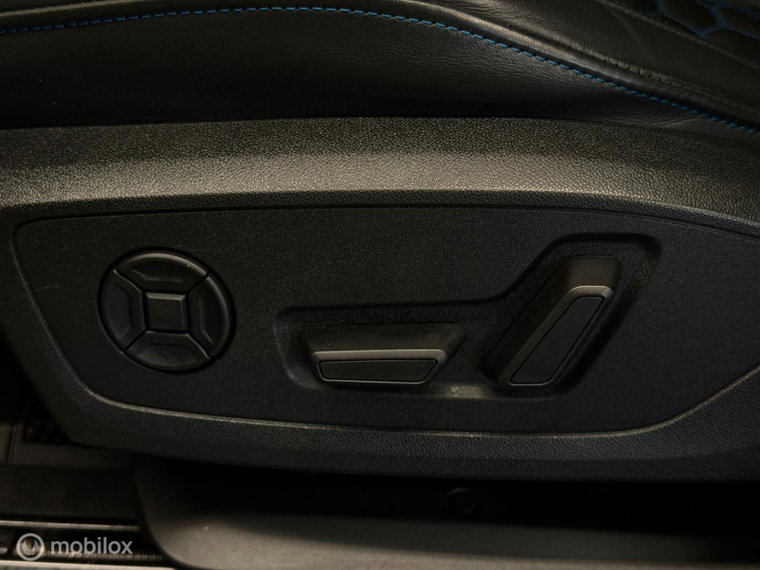 Vehicle Image 45