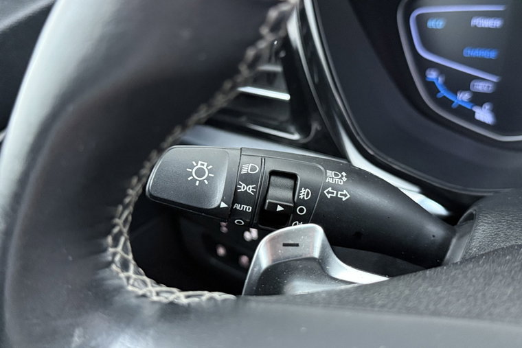 Vehicle Image 39