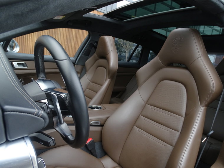 Vehicle Image 39