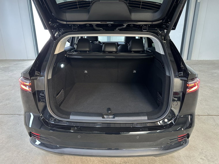 Vehicle Image 31