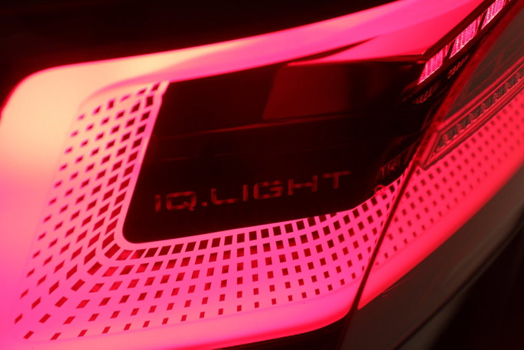 Vehicle Image 37