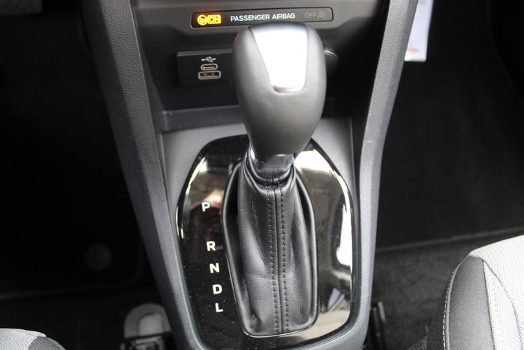 Vehicle Image 26