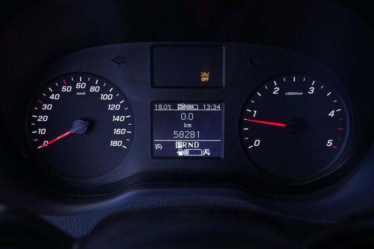 Vehicle Image 25