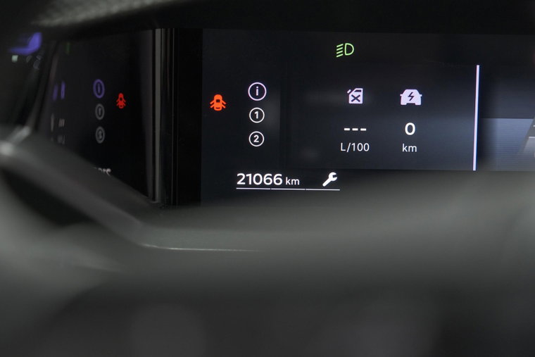 Vehicle Image 40